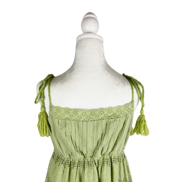 Emilia George Dress Medium - Picture 6 of 9